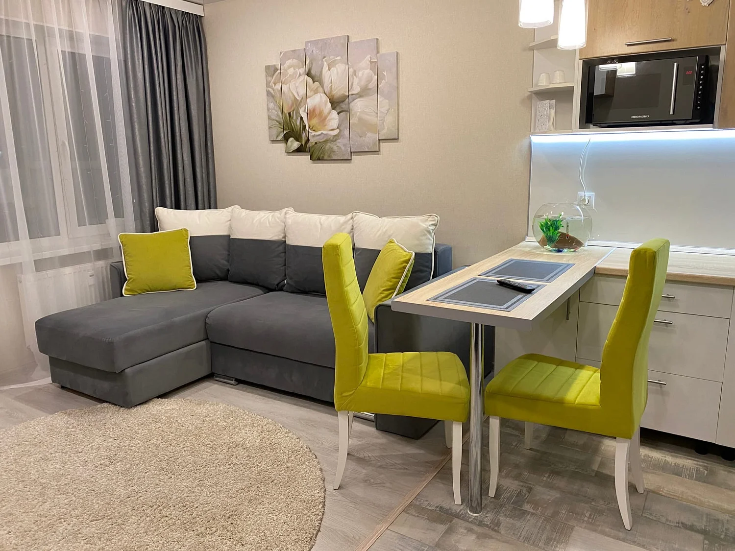 Мягкий угол Айрон