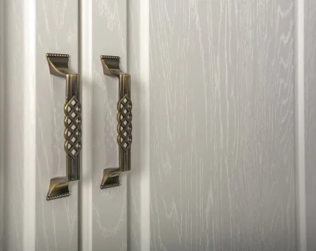 Шкаф для одежды Ливерпуль 13.124 ясень ваниль/белый