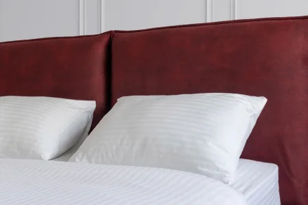 Кровать Сильвия 1,6 бордо