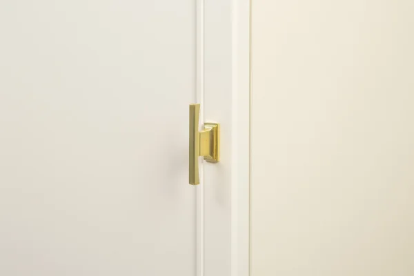 Шкаф-пенал Марион 16.333.01 слоновая кость