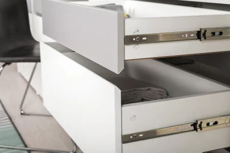 Комод Торонто 13.321 белый шагрень/стальной серый